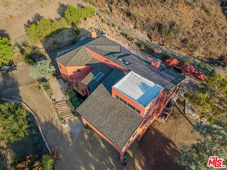 34136 Mulholland Hwy — Photo 7