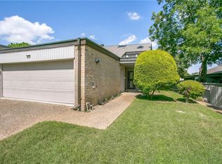 6347 Elder Grove Dr, Dallas, TX 75232