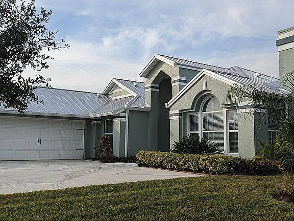 3rd image of 5850 40th Ln