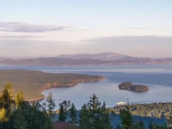 150 Skywater Ln, Salt Spring Island, BC V8K 2W9