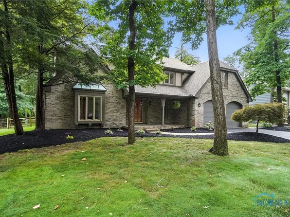 4450 Weldwood Ln, Sylvania, OH 43560