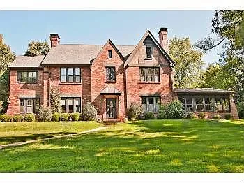 64 Clermont Ln photo 1