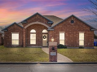 10316 Marigold Rd, Waco, TX 76708