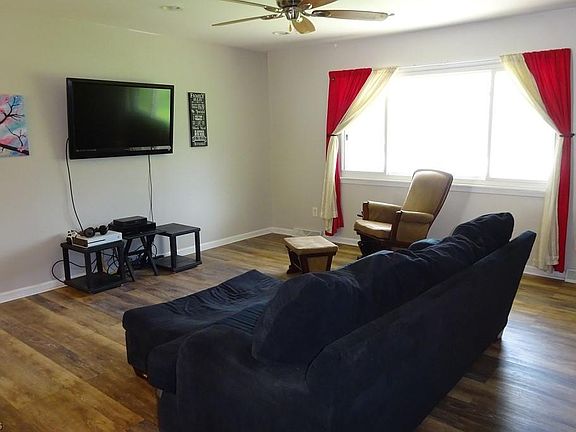 4th image of 21922 Crestridge Dr
