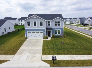 9860 Oakmont East Dr, Pendleton, IN 46064