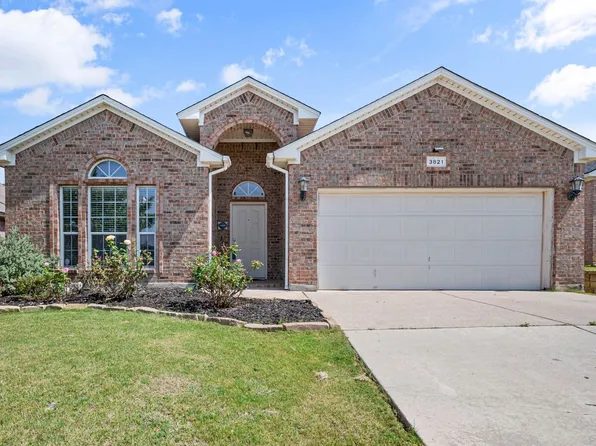 3821 Old Richwood Ln, Fort Worth, TX 76244