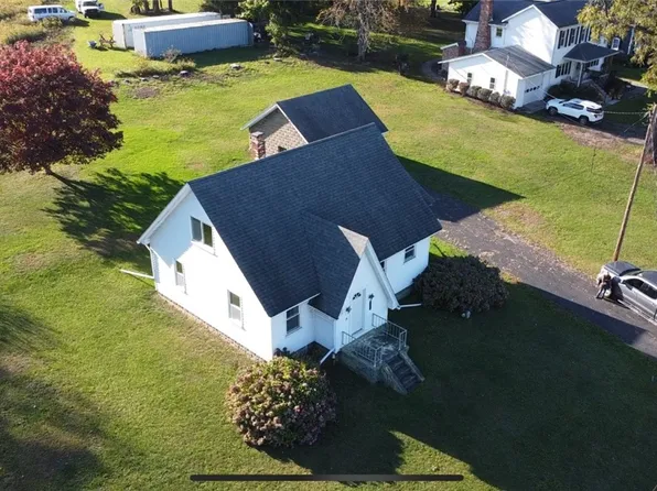 752 Ekastown Rd, Sarver, PA 16055