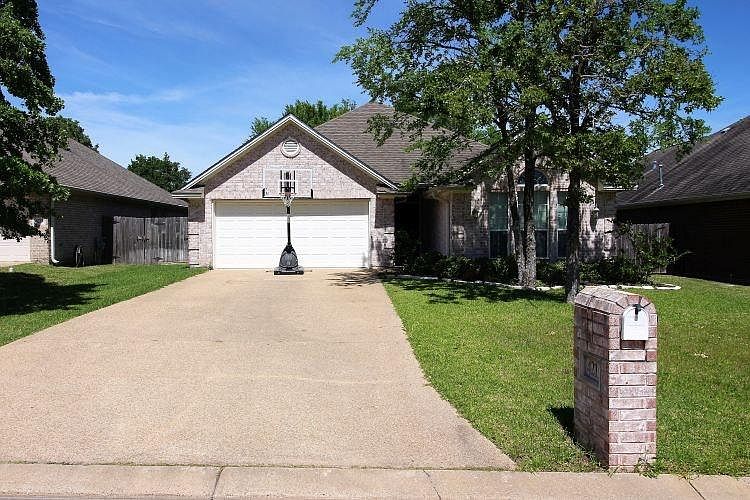 1st image of 4215 Camber Ct