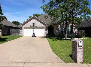 4215 Camber Ct, College Station, TX 77845