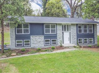 8926 Farne Island Blvd, Knoxville, TN 37923