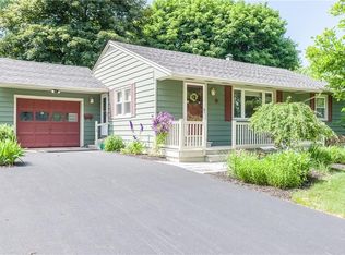 110 Orvilton Dr, Syracuse, NY 13214