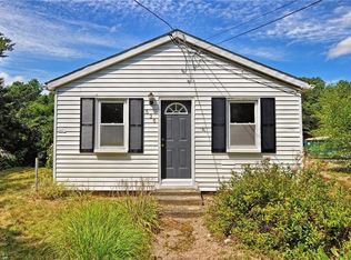 536 Church St, Wood River Junction, RI 02894