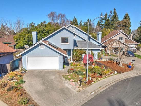 135 Forno Way, Cotati, CA 94931