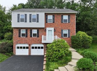 3211 Waterford Ct, Pittsburgh, PA 15238