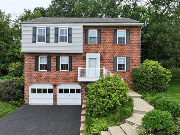 3211 Waterford Ct, Pittsburgh, PA 15238