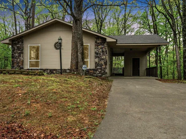 327 Arlington Dr, Hot Springs, AR 71913