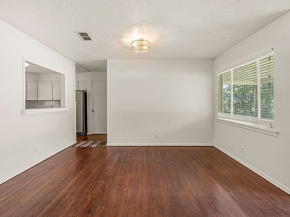 5th image of 4509 Donnelly Ave
