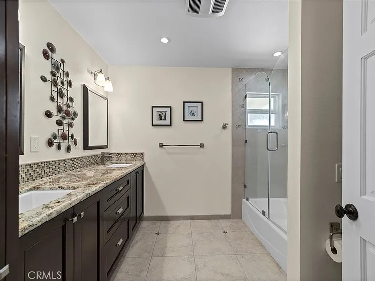 963 E Meda Ave — Photo 24