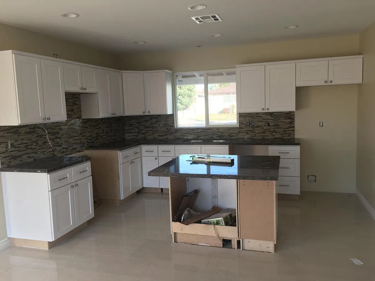 4 bed, 1650 sqft, $4,000 — Photo 3