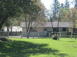 1420 Pine Gate Way, White City, OR 97503
