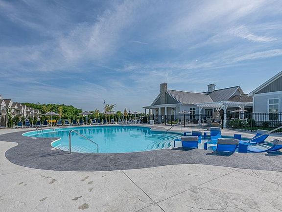 4th image of 7027 Park Mill Dr #350302c42