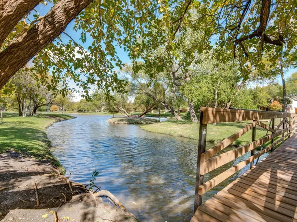 4423 Black Otter Trl, Dallas, TX 75287
