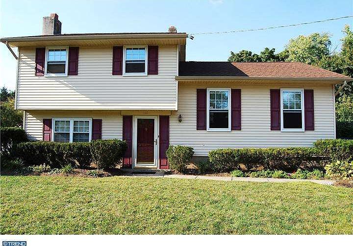 1st image of 101 York Dr