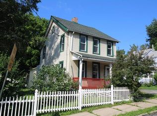 14 Hoffman St, Middletown, NY 10940