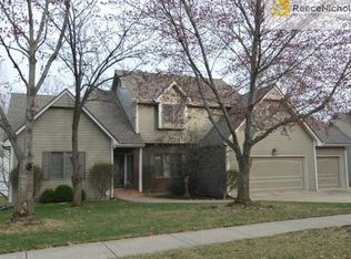 6421 Larson Ct, Kansas City, MO 64133
