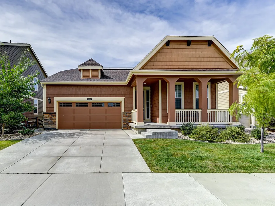 766 Sundance Ln
