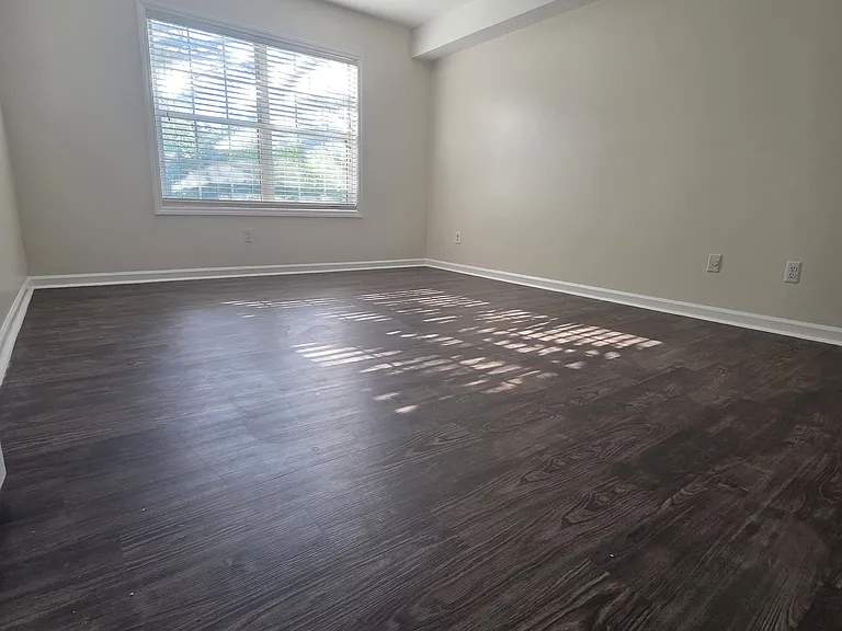 6043 Green Forest Dr — Photo 10