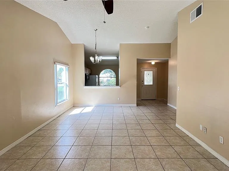 1547 Oak Hill Trl — Photo 19