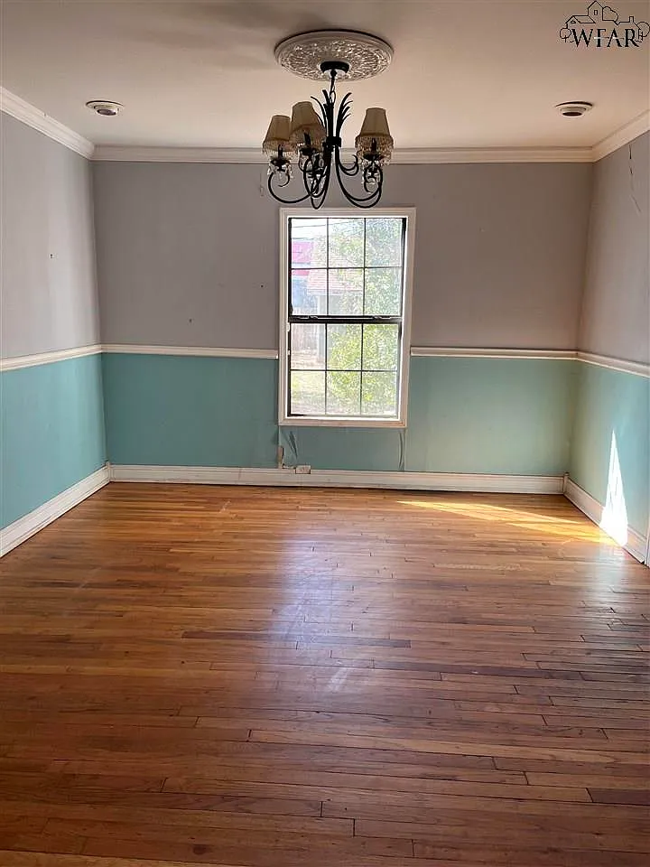 2 bed, 1.0 bath, 1164 sqft, $1,300 — Photo 4
