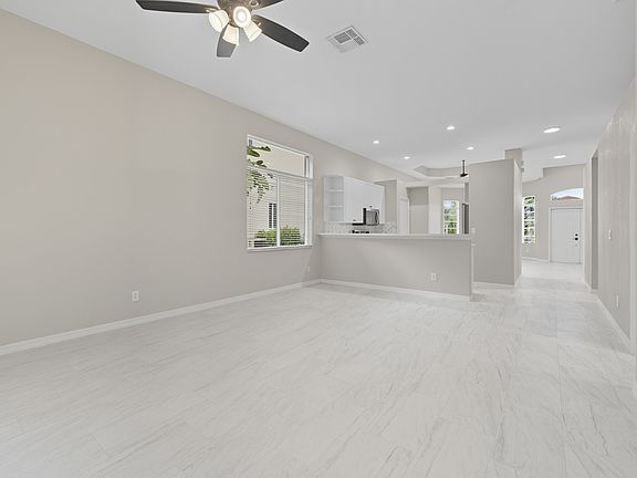 3rd image of 15560 Laguna Hills Dr