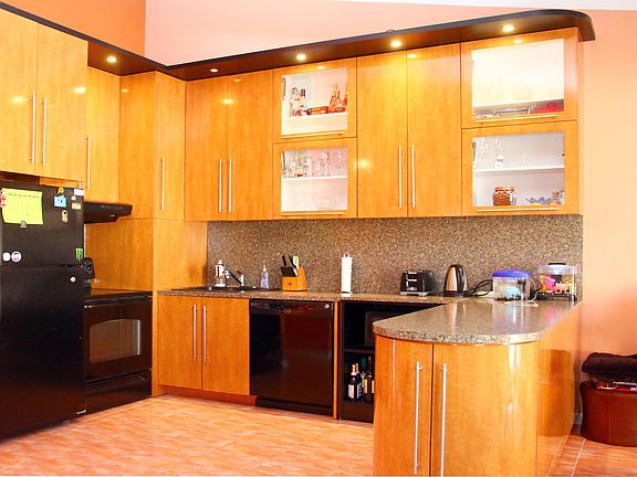 4th image of 328 101st St APT 36E