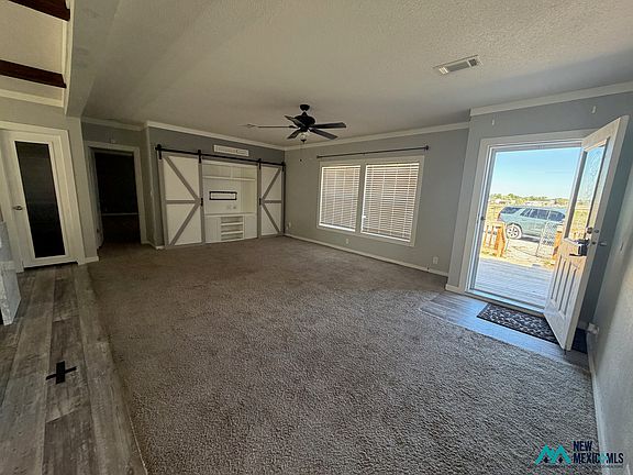 5th image of 29 Crystal Dr