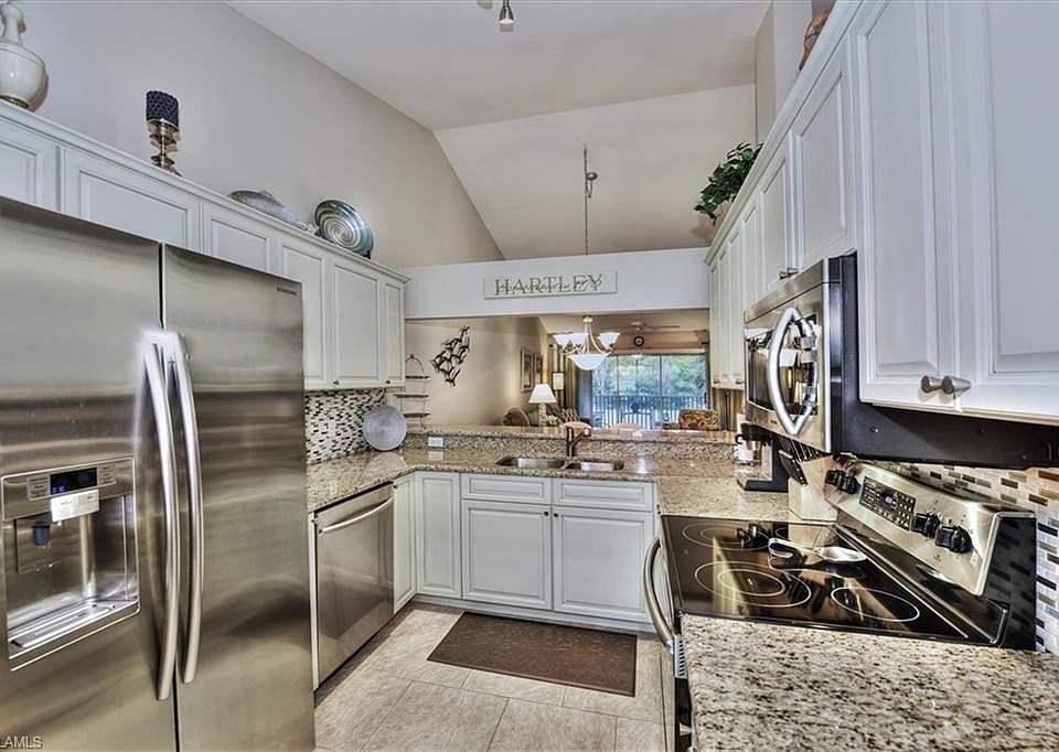1st image of 177 Robin Hood Cir #3-202