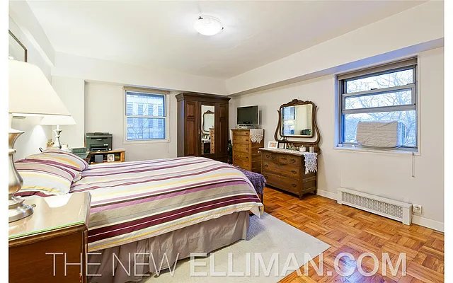 Sold by Douglas Elliman | media 25