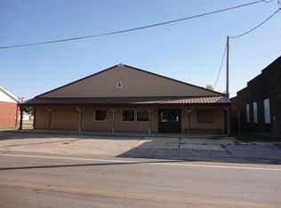 102 S Main St, Laurel, IA 50141