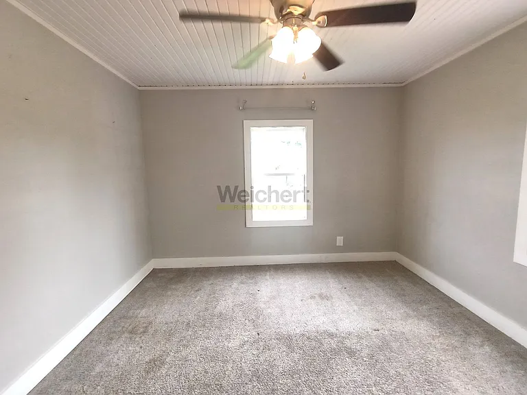 1507 W Emerson St — Photo 5