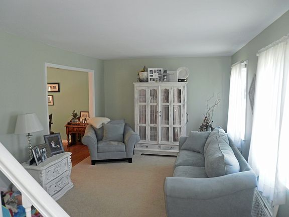 Bright & Clean Formal living room off tile foyer