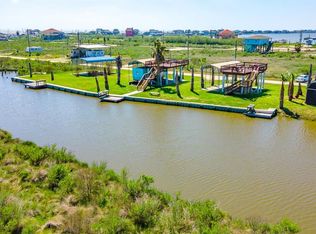 1144 Blacks Slip, Port Bolivar, TX 77650