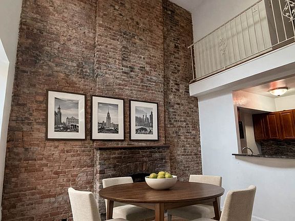 4th image of 205 W 22nd St #3