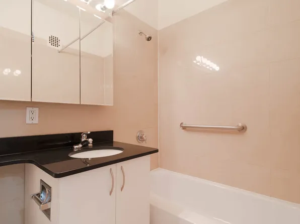 50 West 77th Street image 12 of 31