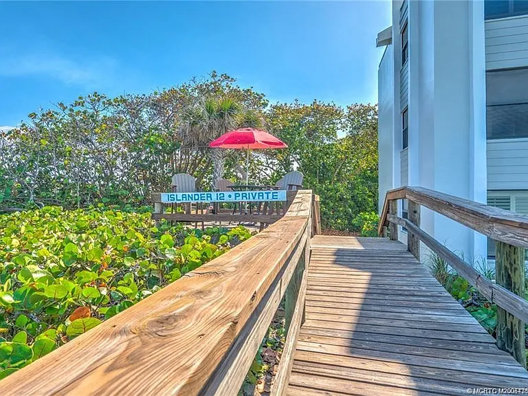 1289 NE Ocean Blvd #6 — Photo 47