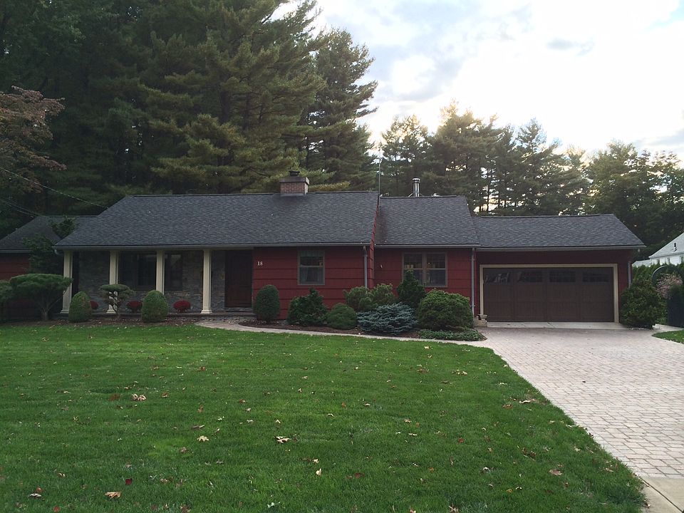 2nd image of 18 Rogers Rd