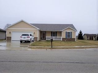 1628 Settlers Ln, Celina, OH 45822