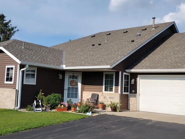 6021 Creekview Ln N, Brooklyn Park, MN 55443