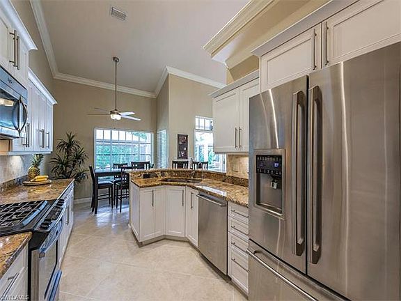 4th image of 27209 River Royale Ct