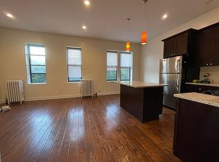 3125 33rd St APT 4D, Astoria, NY 11106